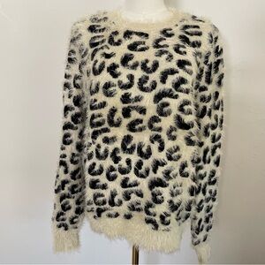 POL Leopard Print Fuzzy Sweater Crewneck Cream Black EUC Large